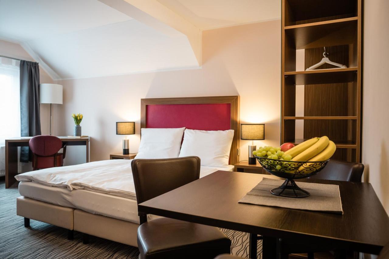 Point Hotel Apartments And Rooms Dresden Exterior photo